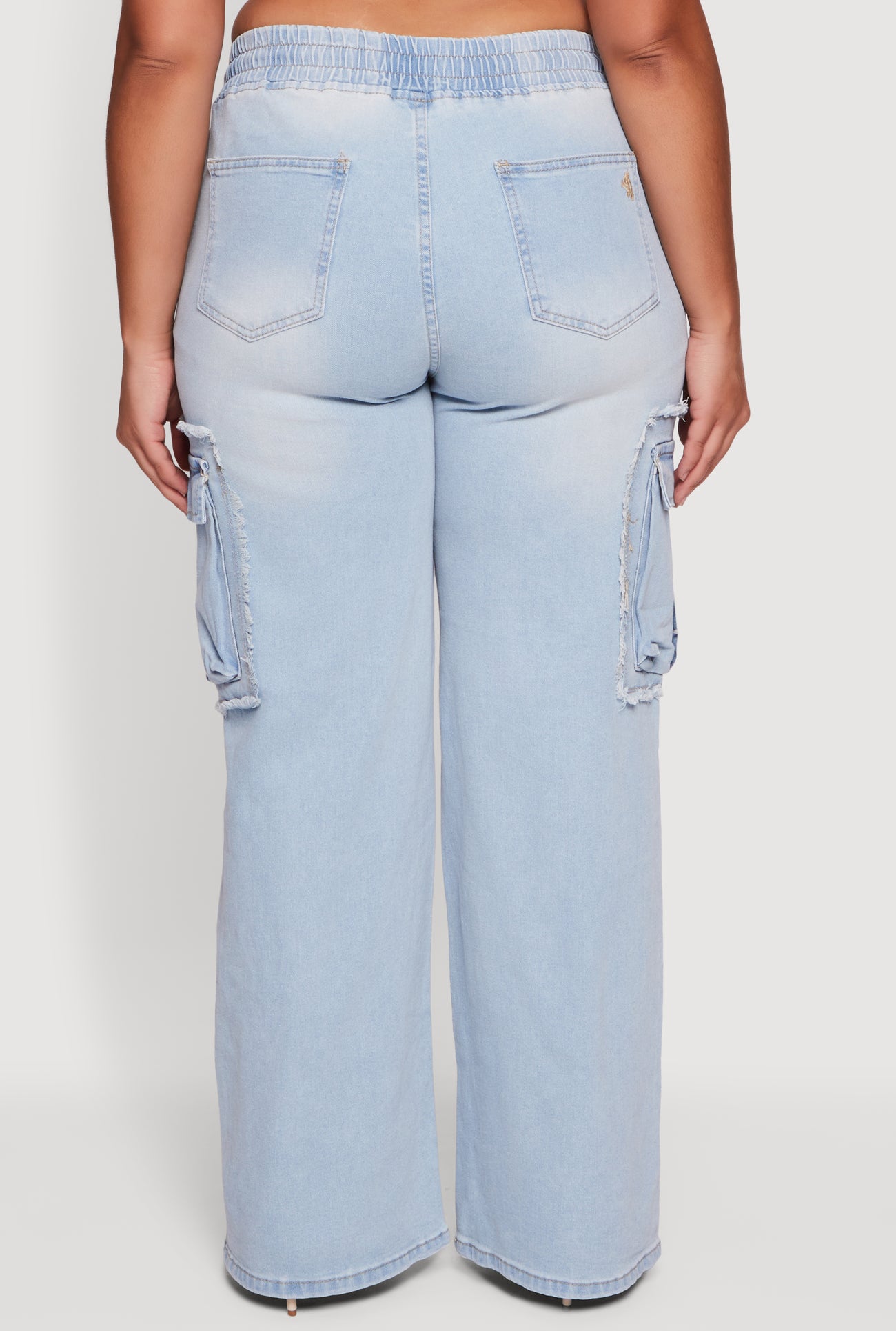 3870065306148402_006