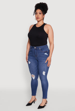 3870071610324404_003