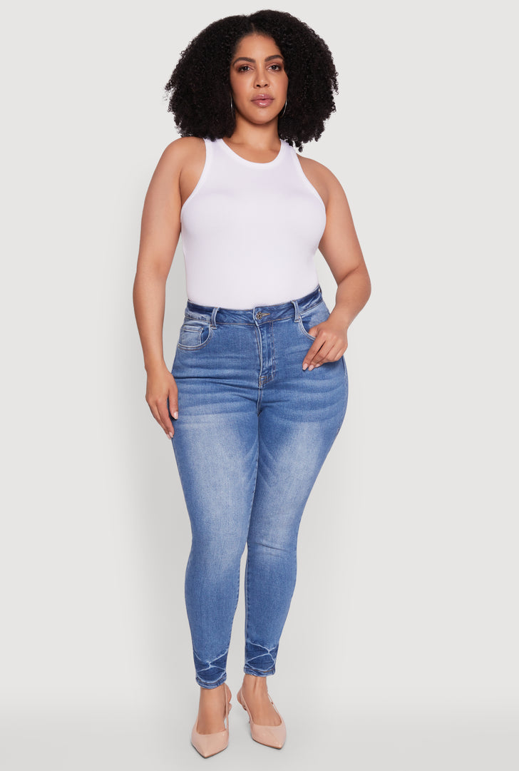 3870071610329404_001