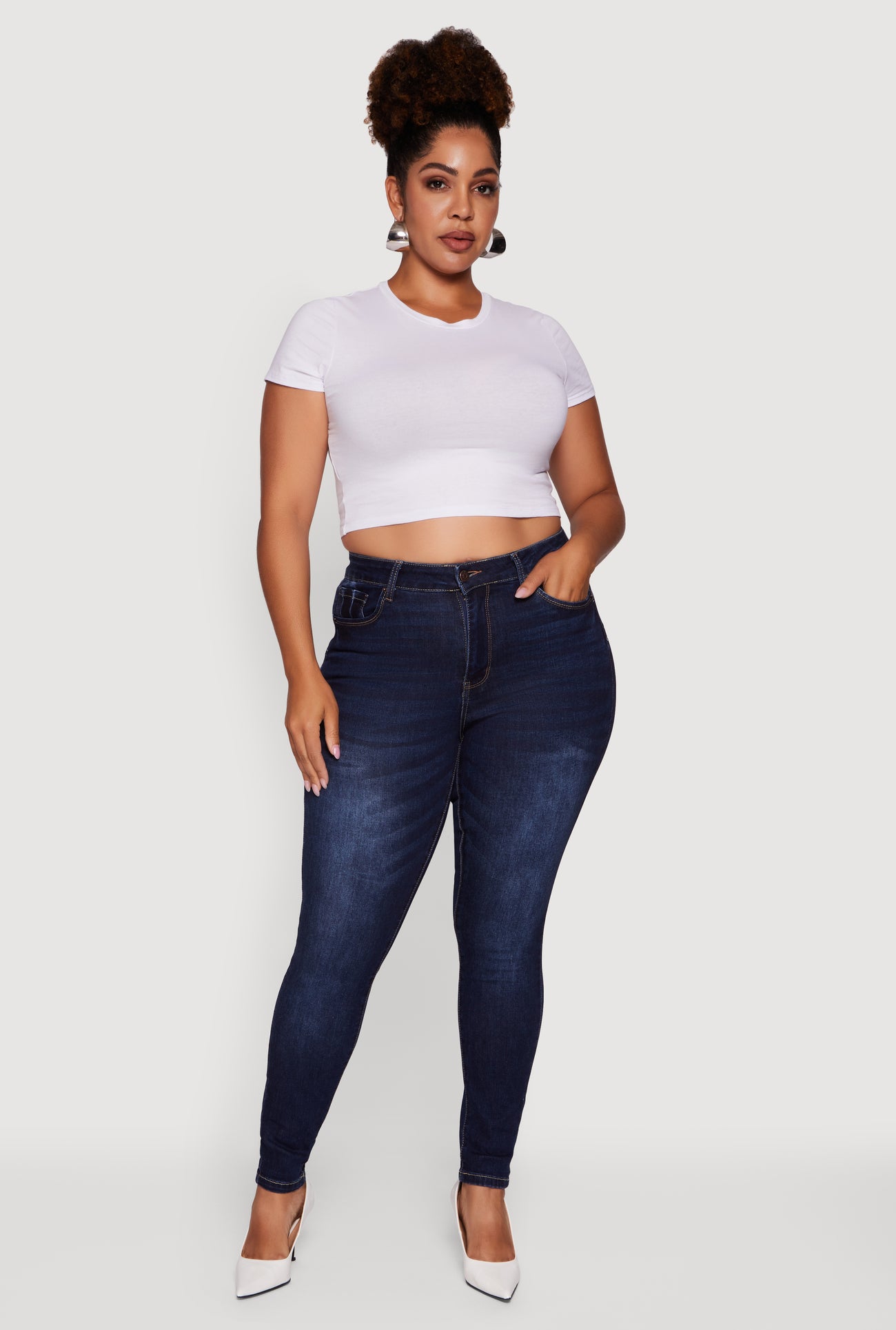 3870071615100408_001