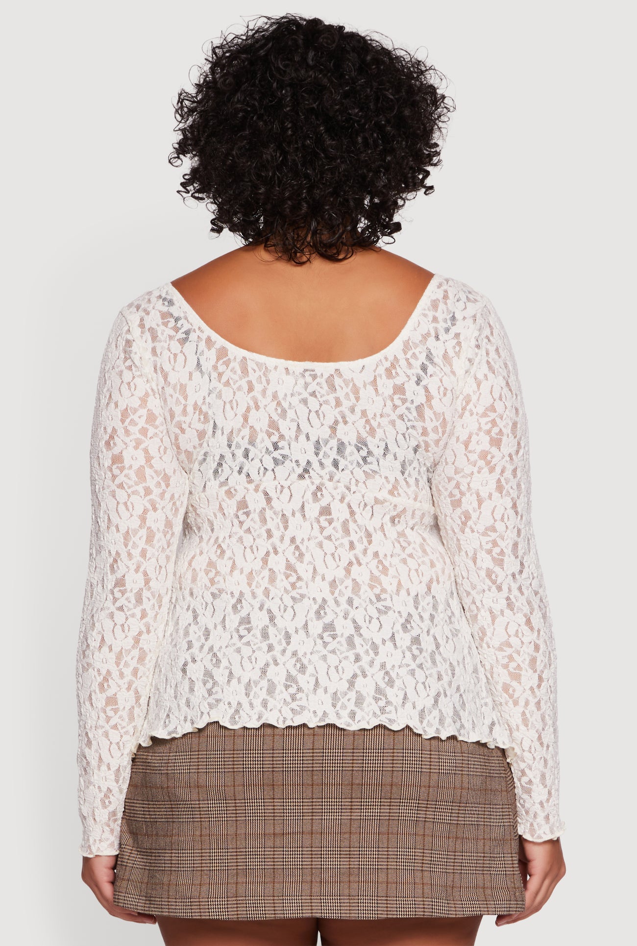 3912001443683011_006