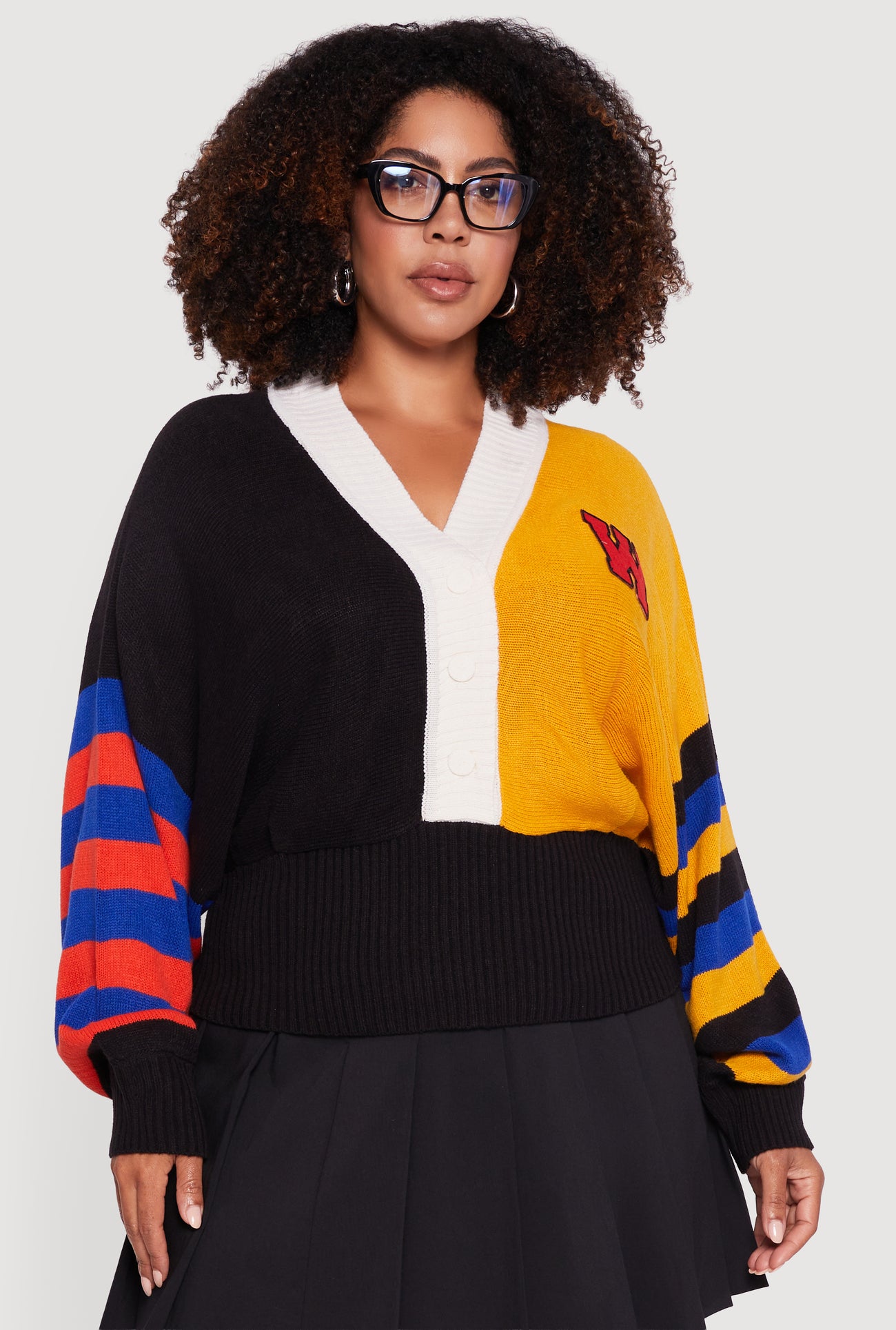 Plus Size Color Blocked Striped W Patch Graphic Sweater