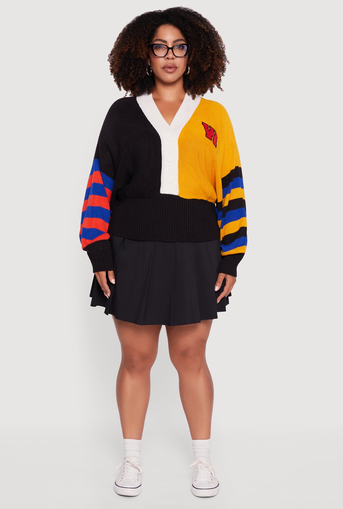 Plus Size Color Blocked Striped W Patch Graphic Sweater