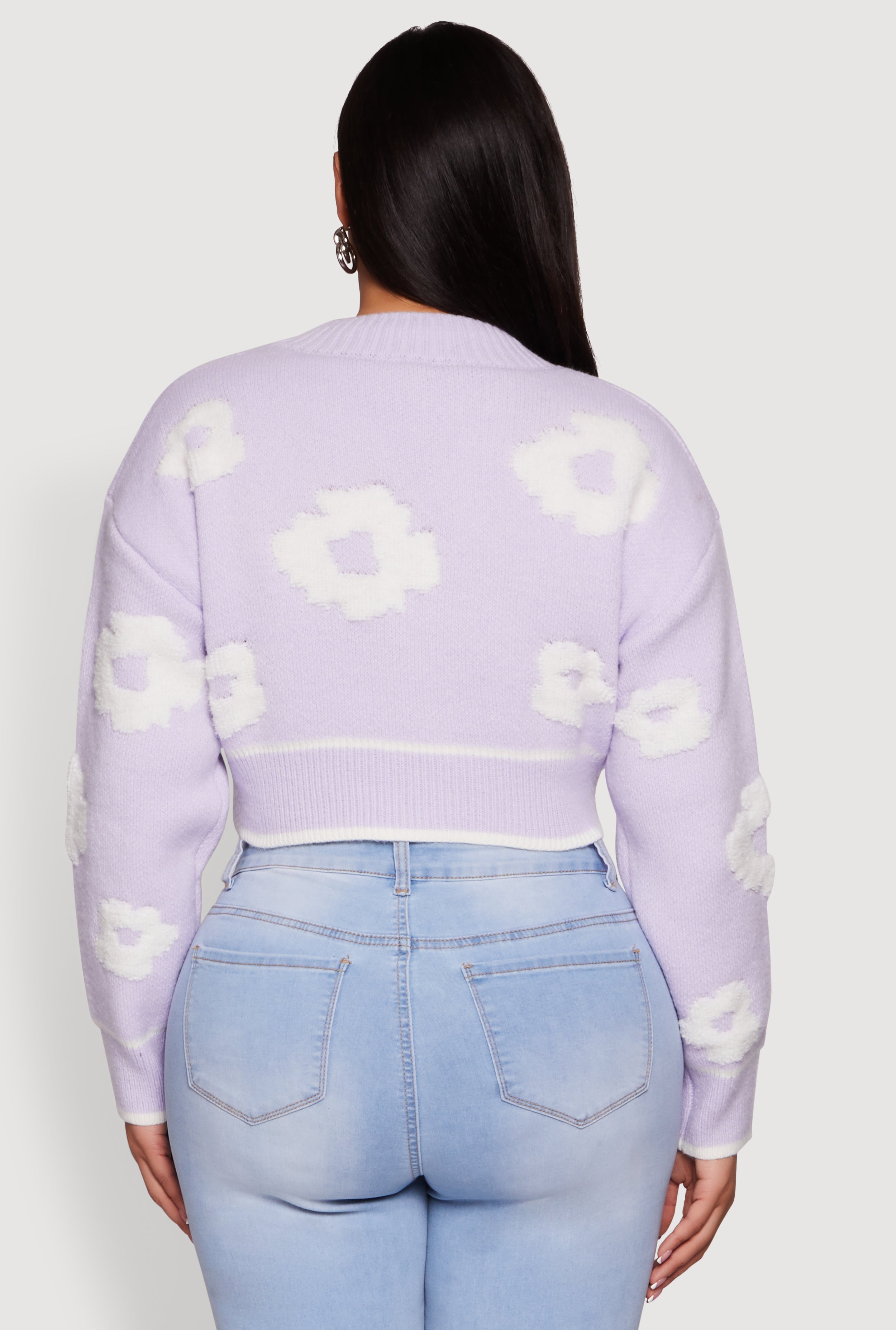 Plus Size Flower Tufted Knit Cropped Cardigan