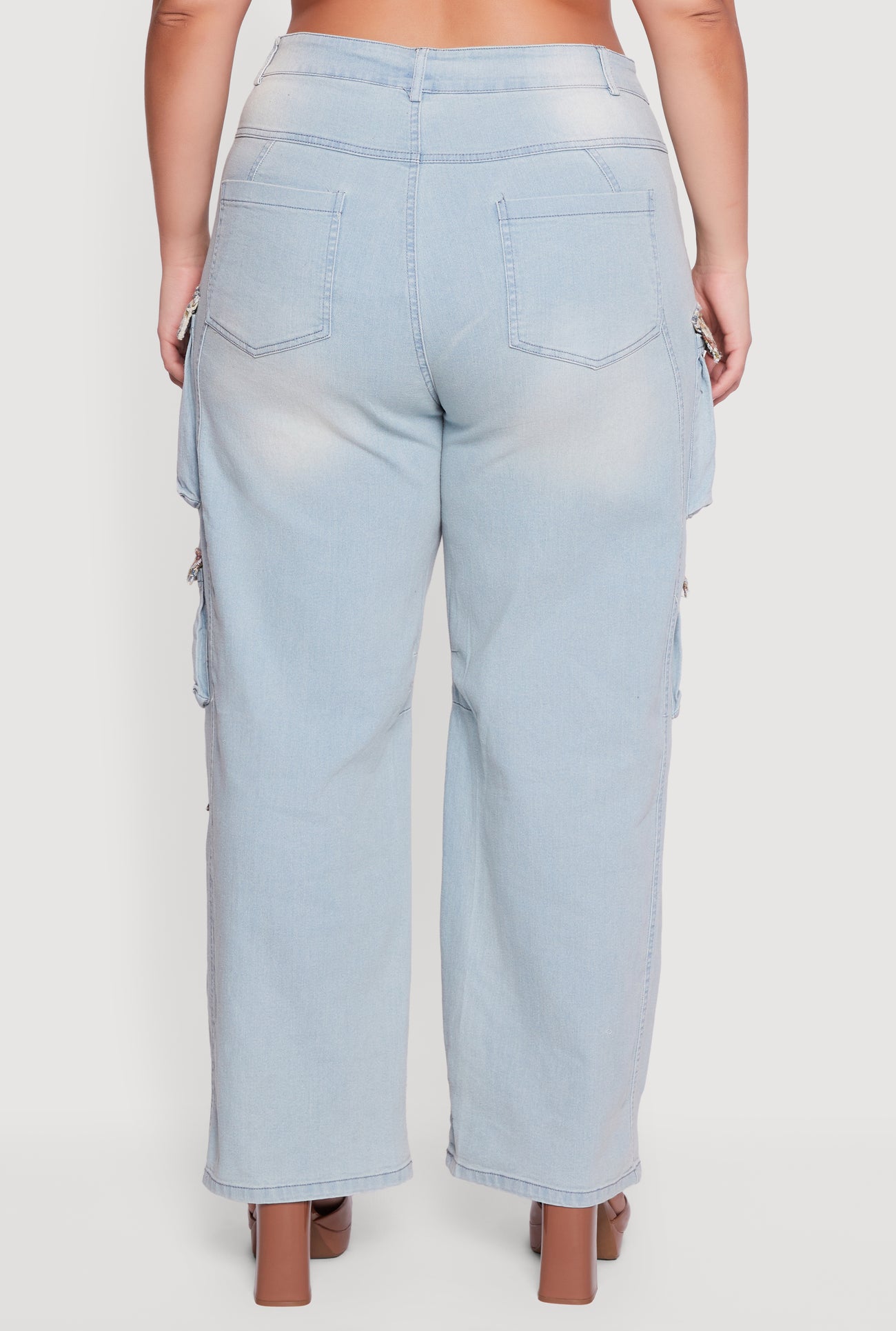 3927056573220325_005