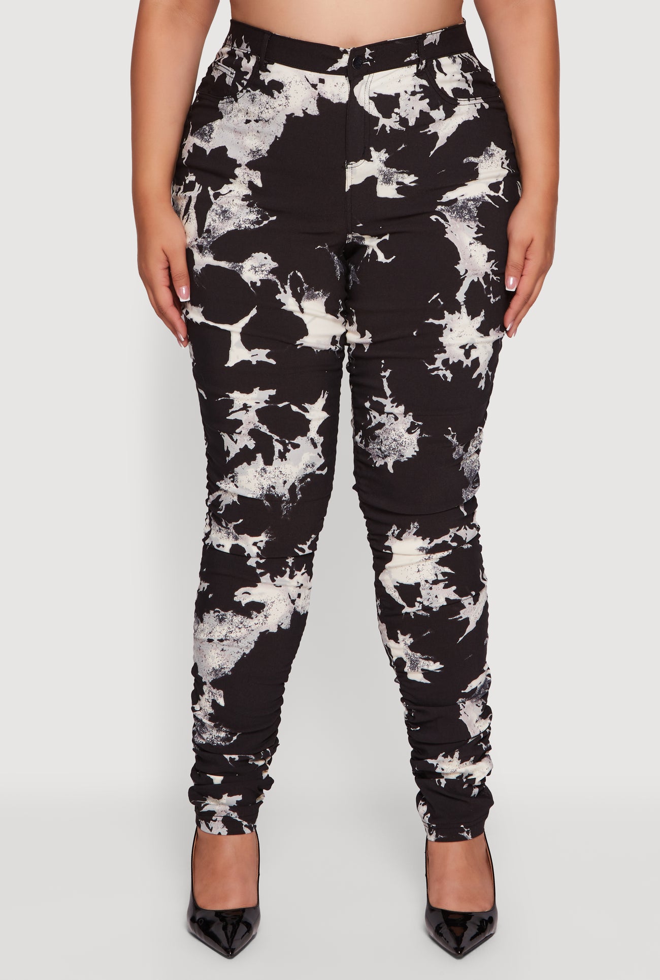 Plus Size High Waisted Side Ruched Patterned Pants