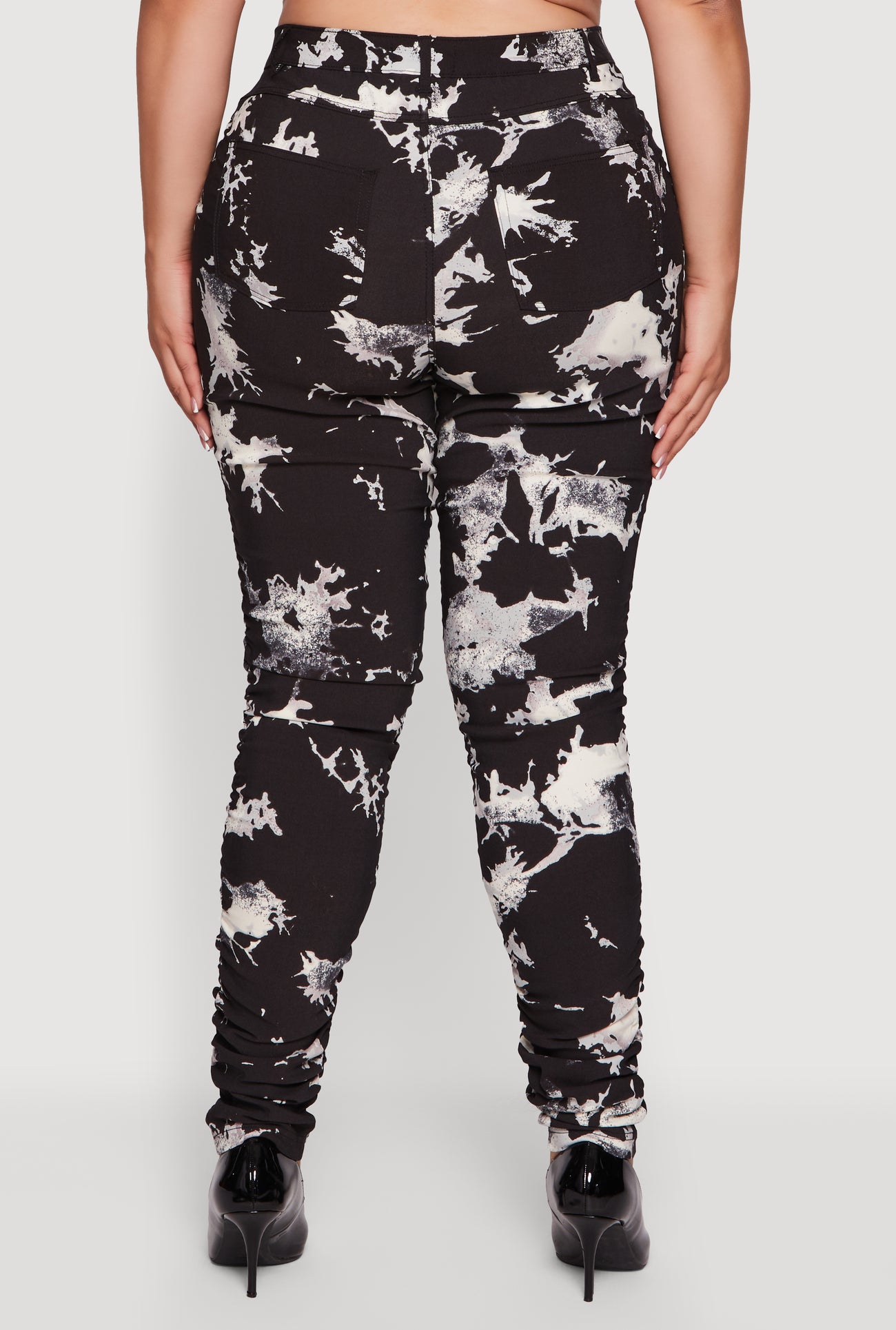 Plus Size High Waisted Side Ruched Patterned Pants