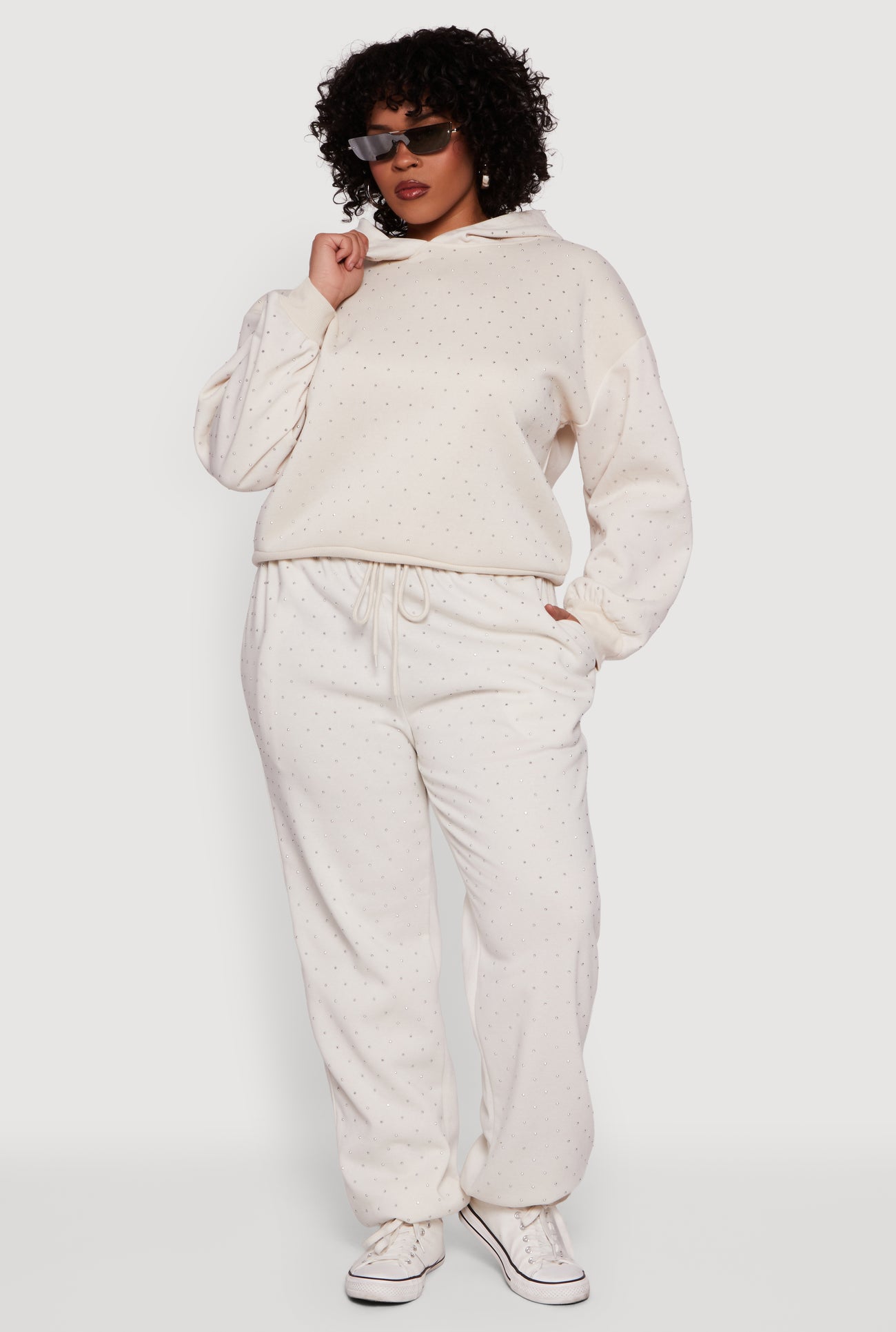 3927077135320016_003