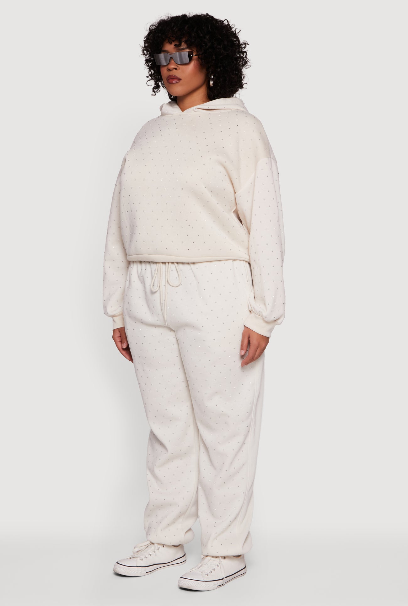 3927077135320016_005