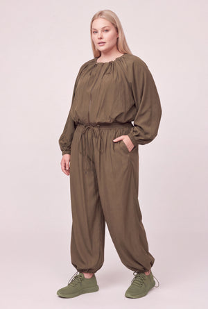 3927077711624032_002