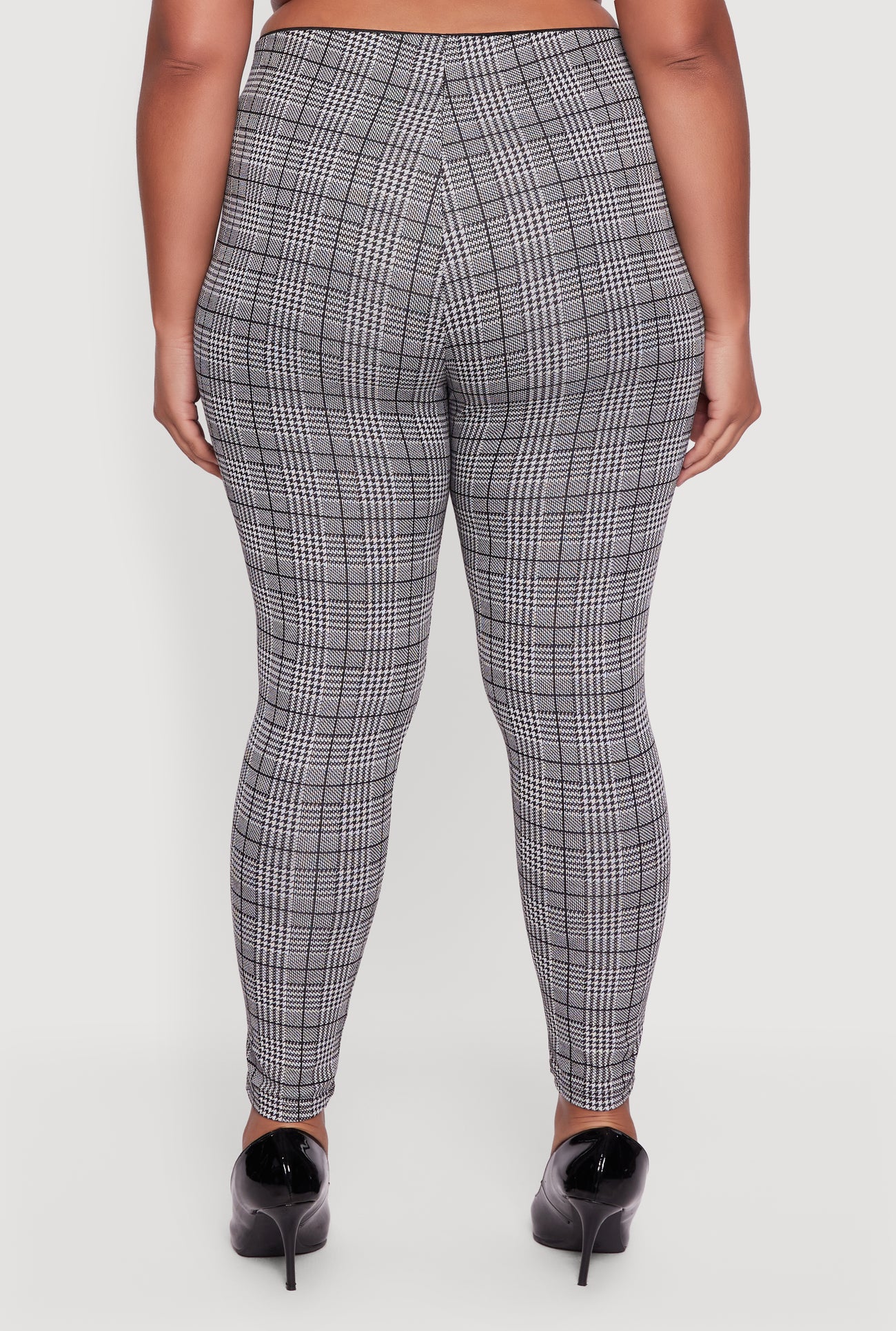 3961074640390005_006