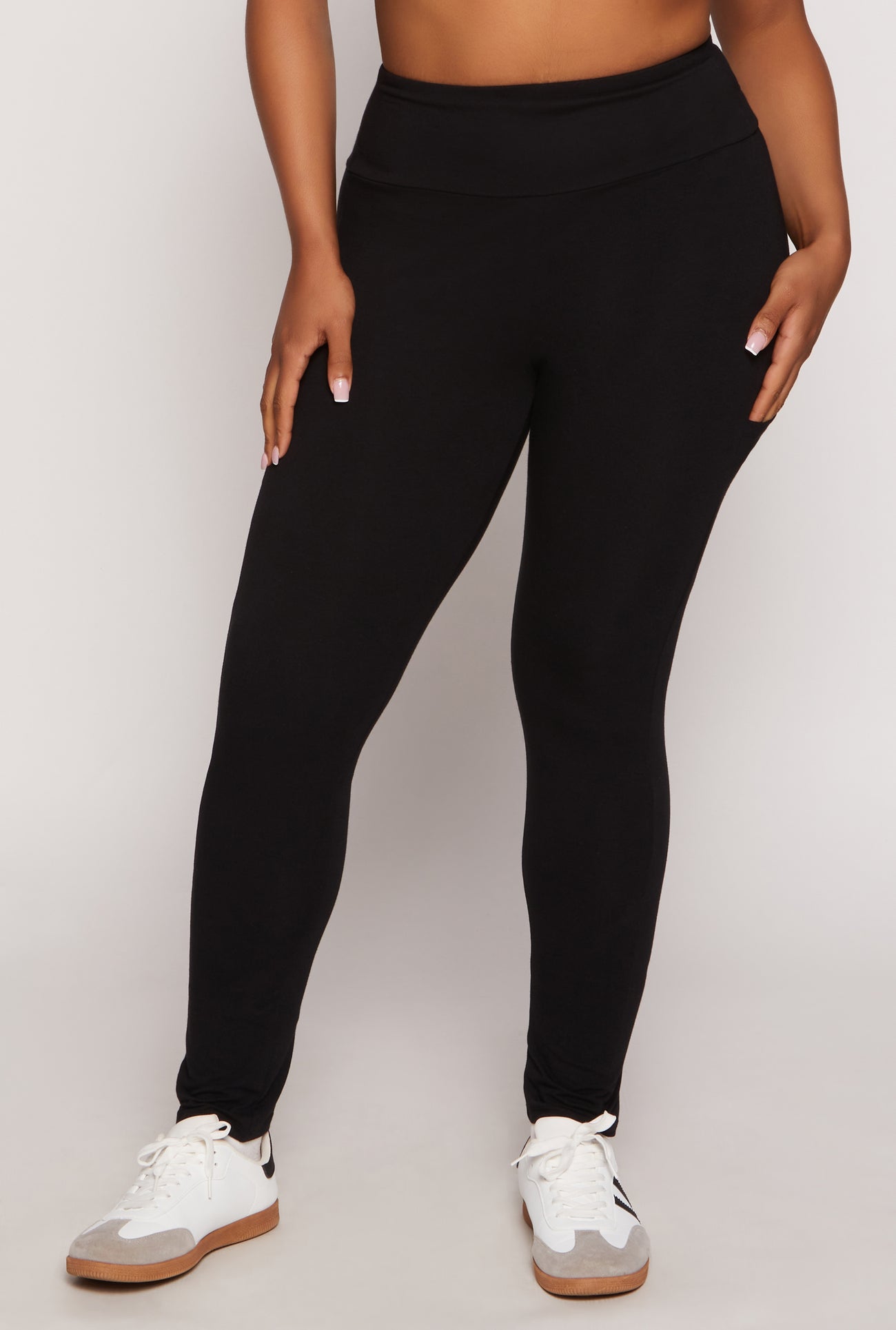 Plus Size Solid High Waist Cell Phone Pocket Leggings