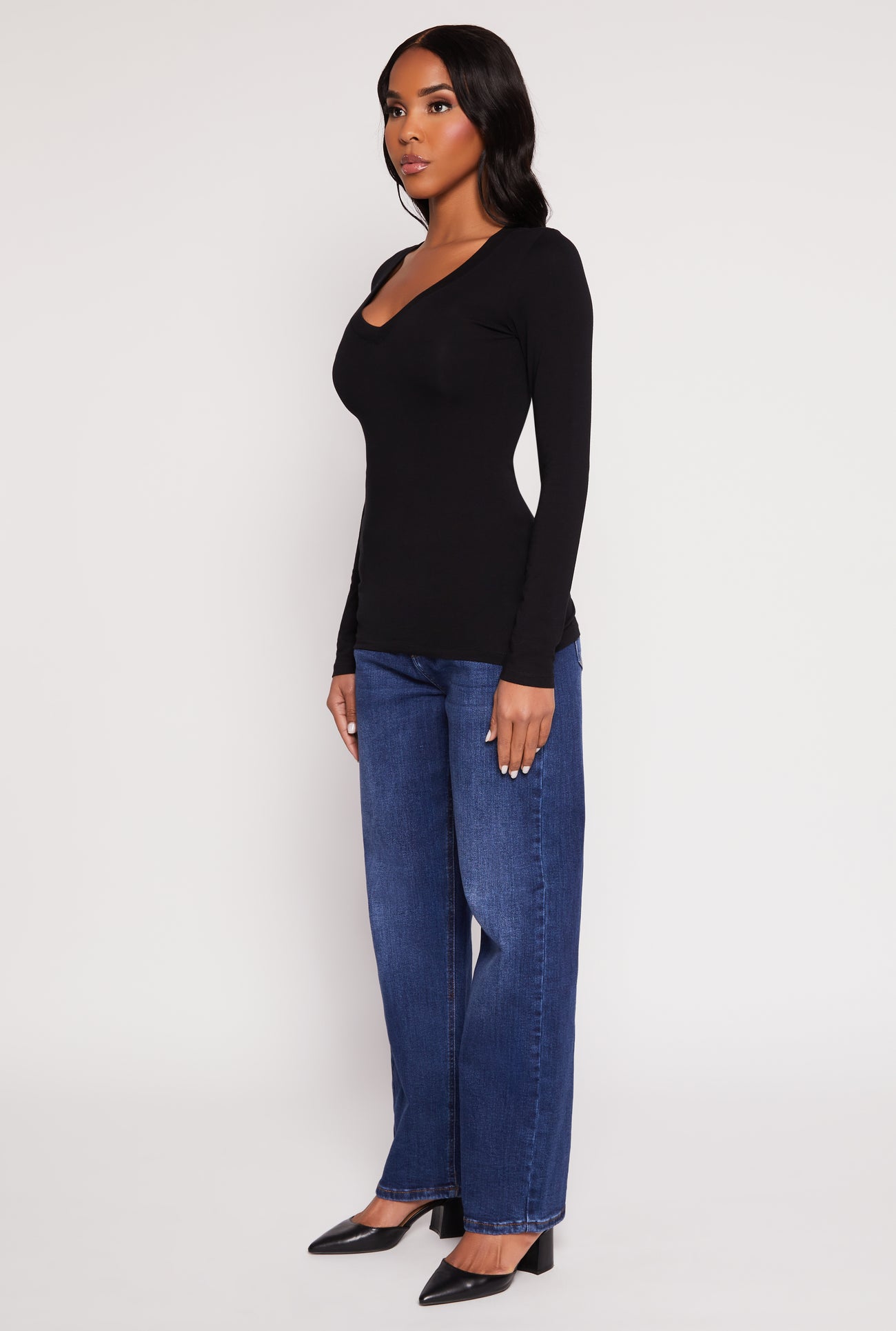 Basic Long Sleeve V Neck Tee