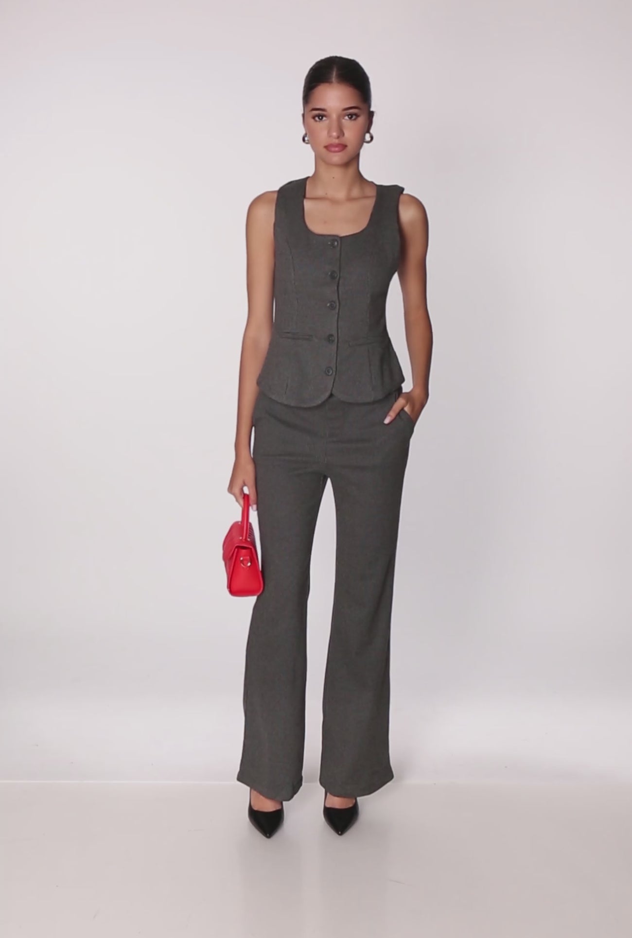 3413069393973003_100