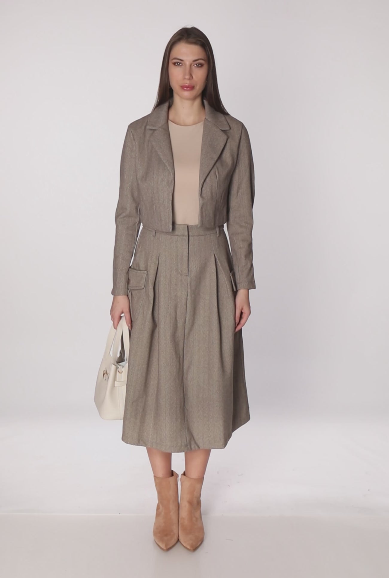 3413069391454020_100