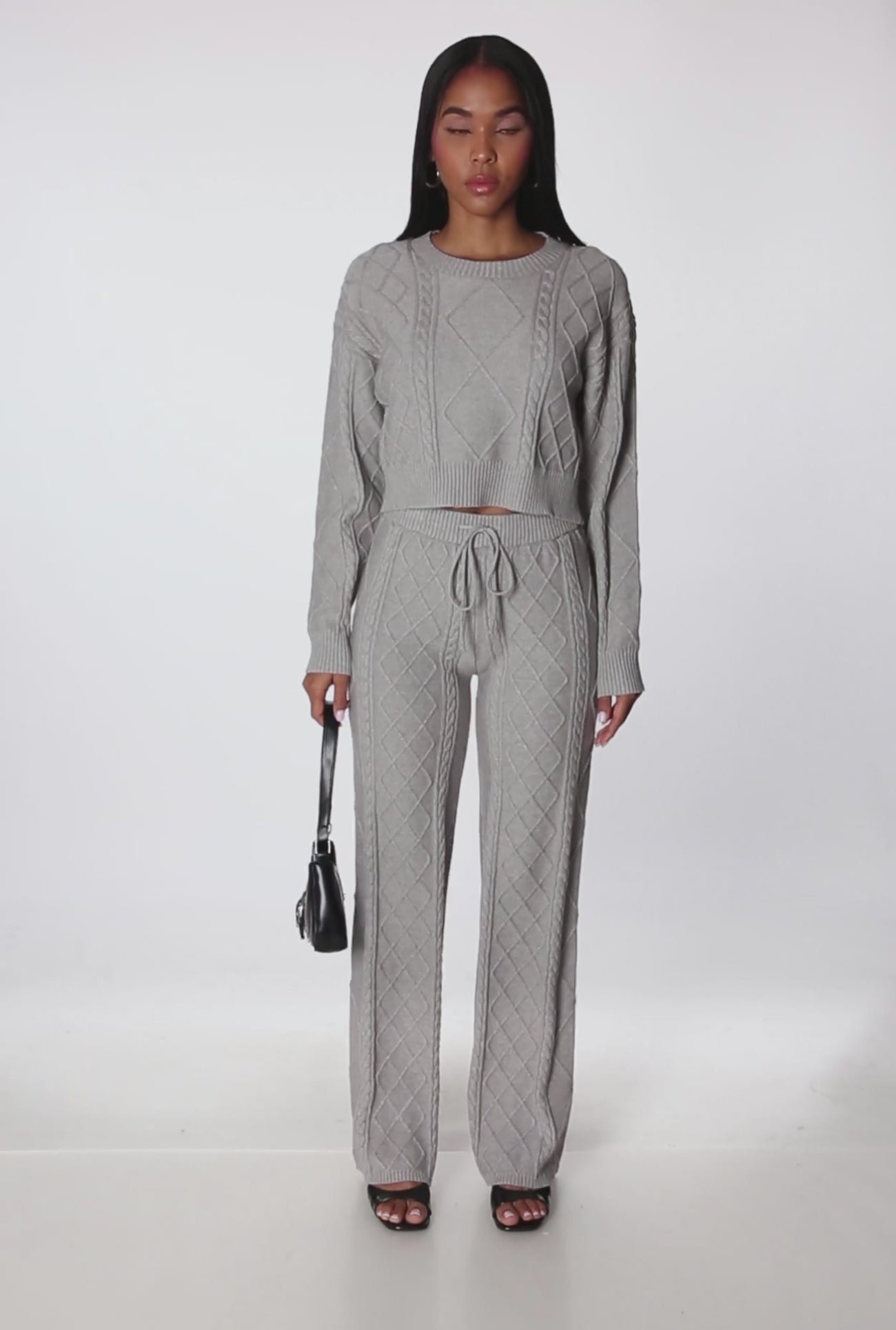 3099038346102004_100