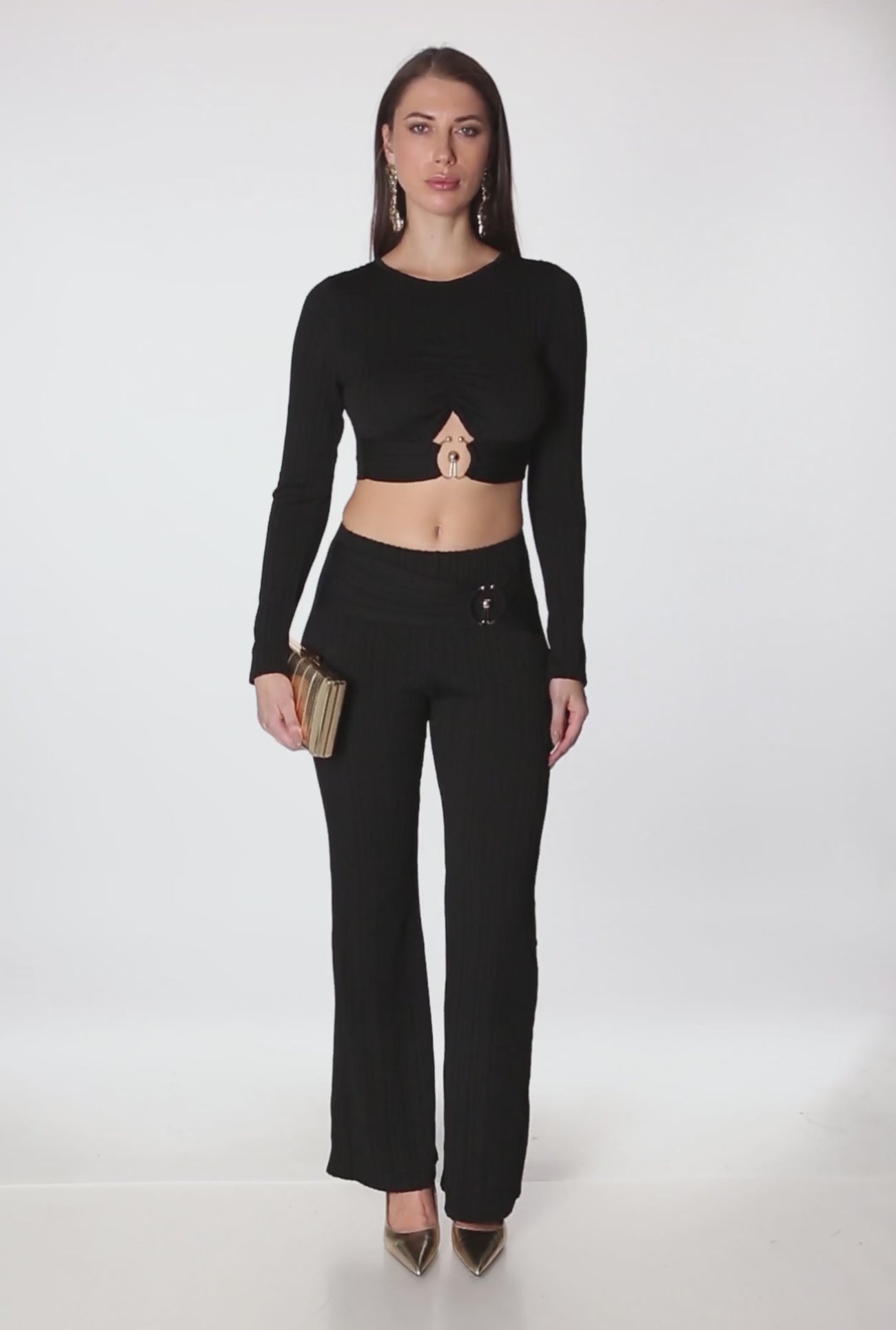 1413058755911001_100