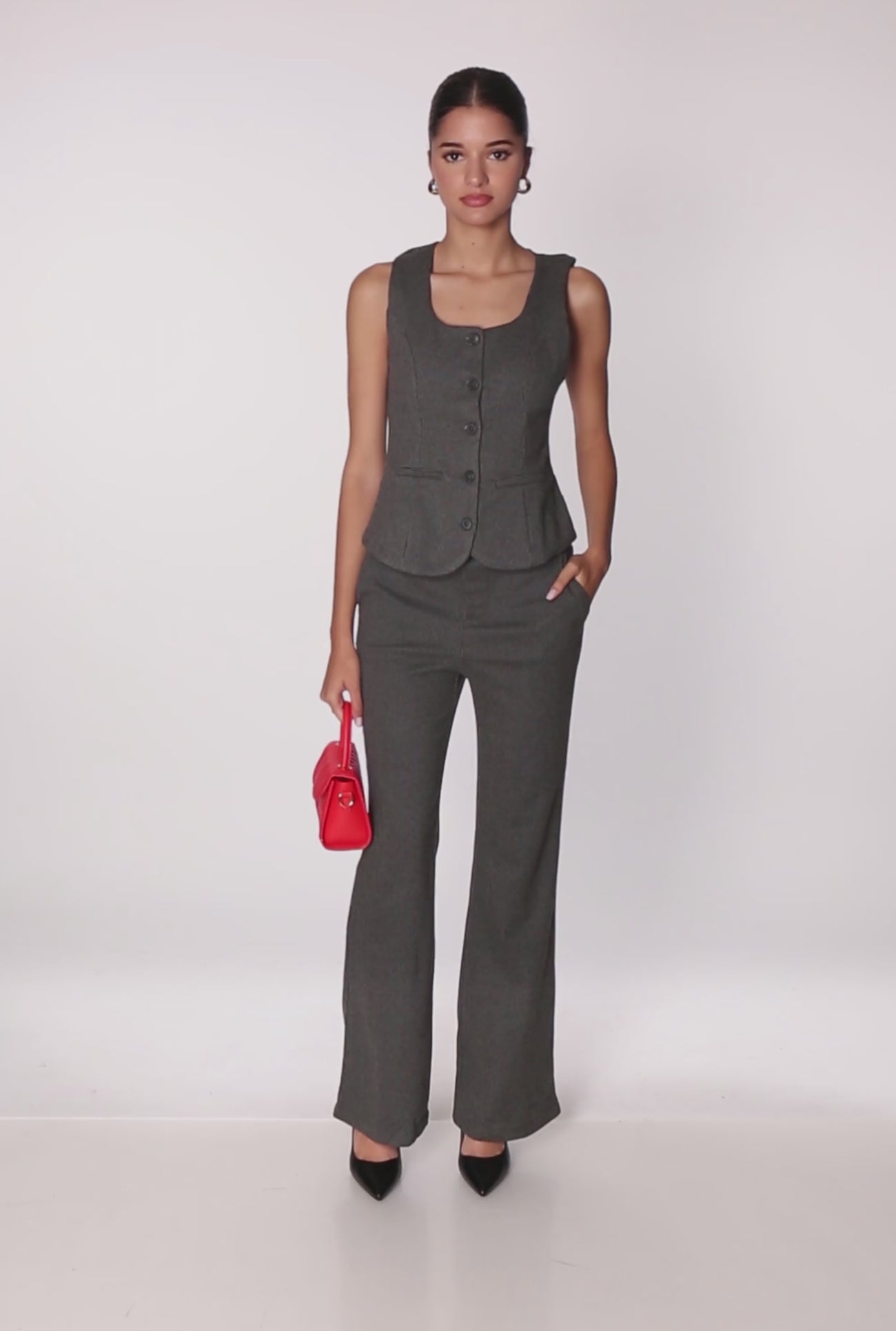 3413069393972003_100