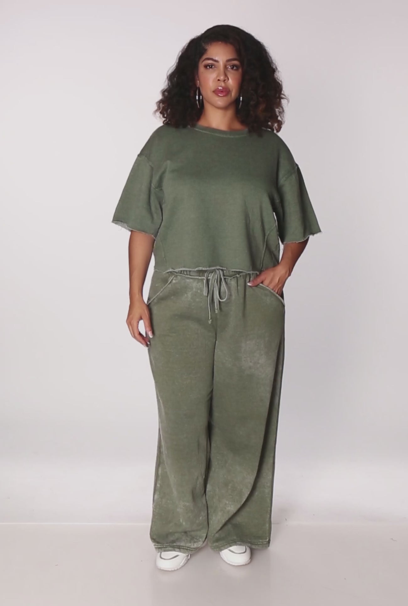 3927056578299032_100