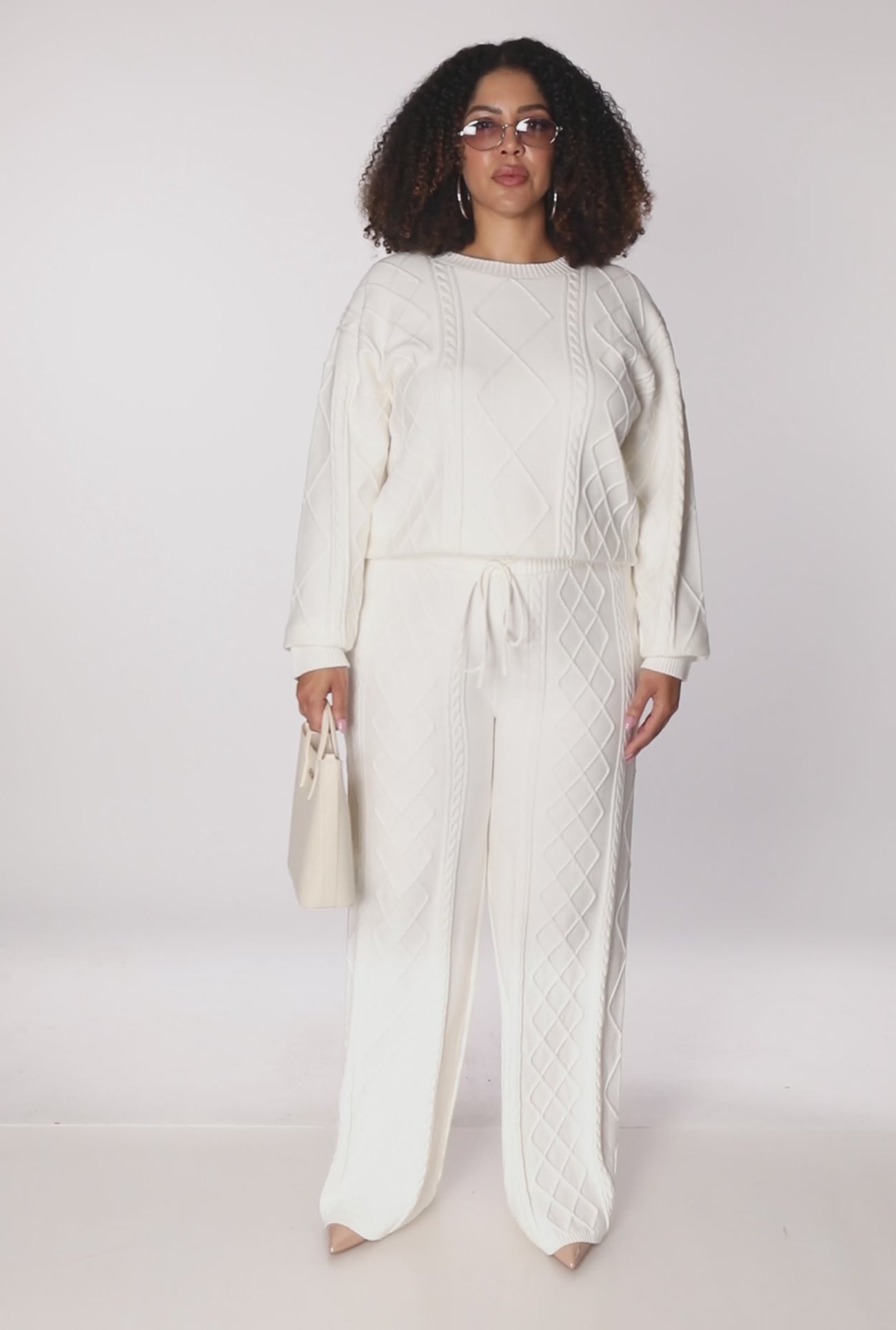 3850038346102011_100