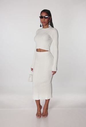 3099075170993010_100