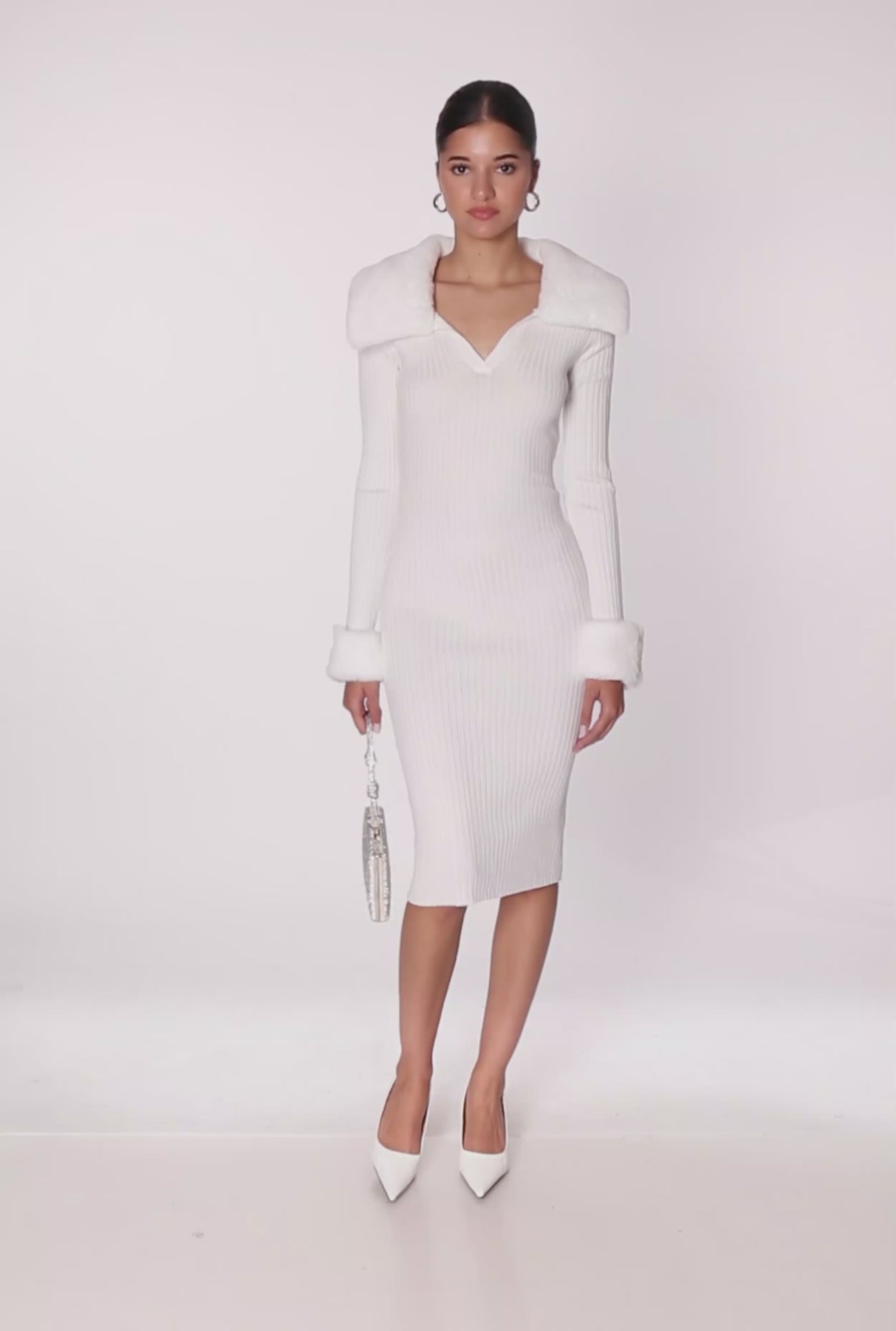 3412077131184011_100