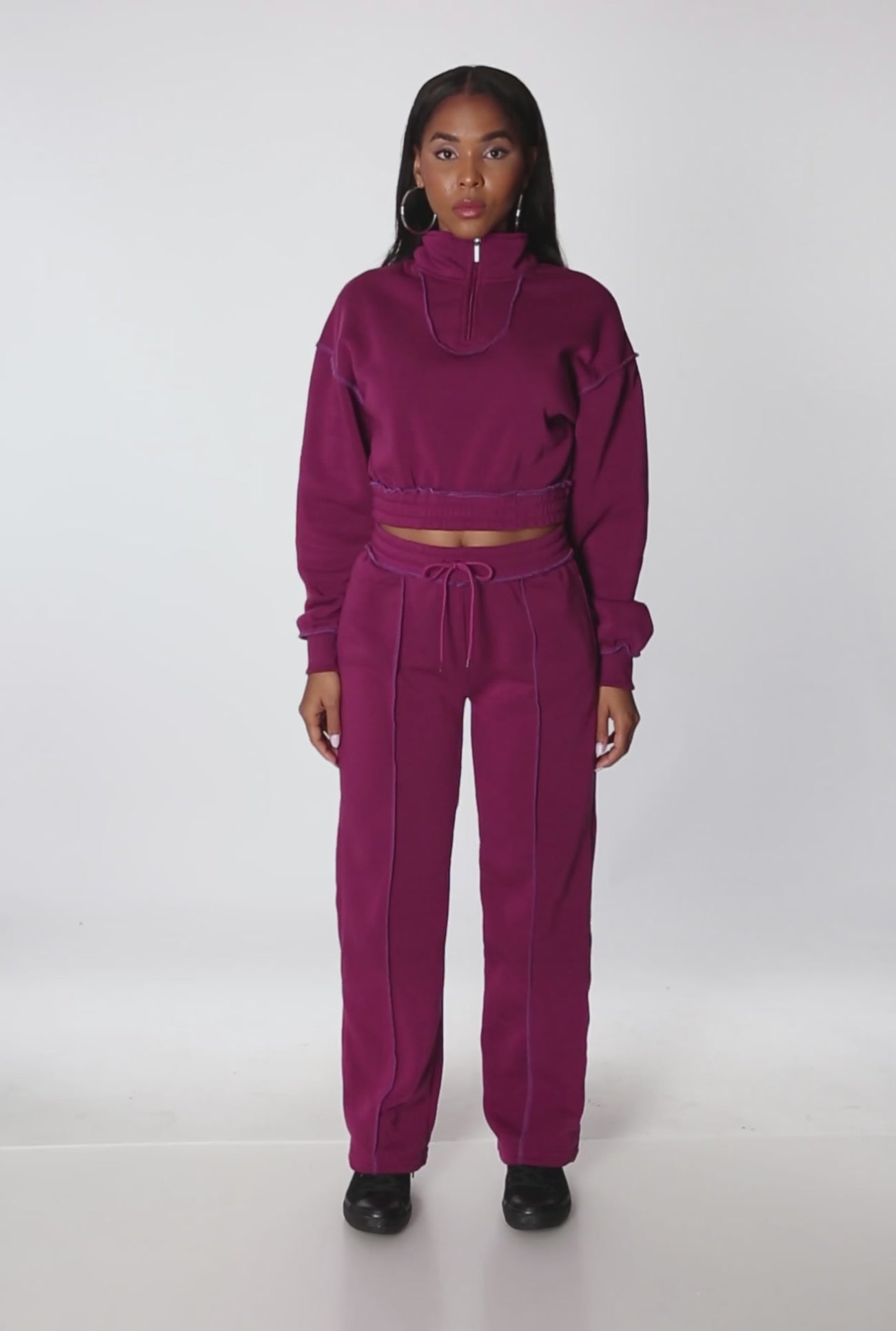 3056056723594061_100