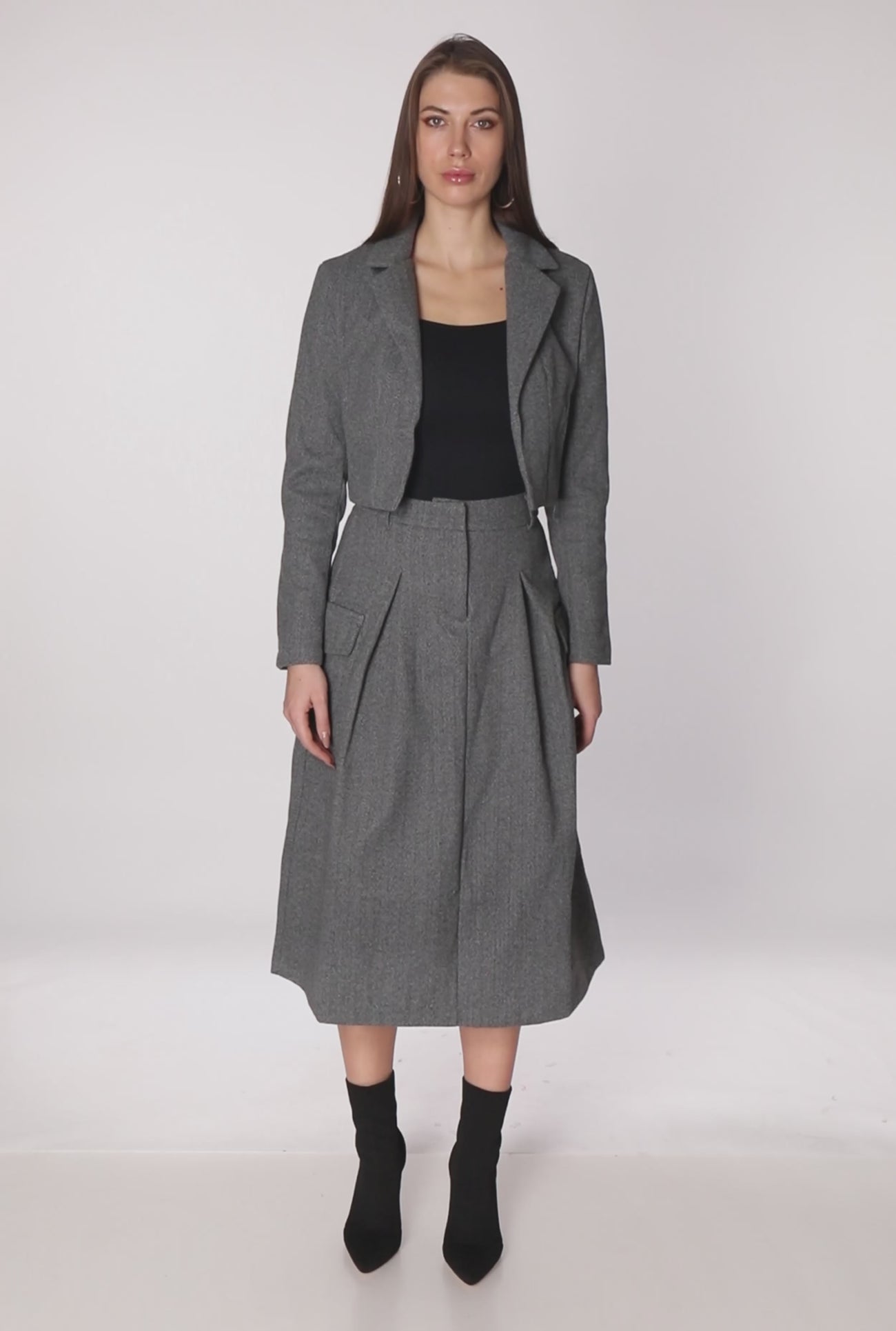 3413069391453001_100