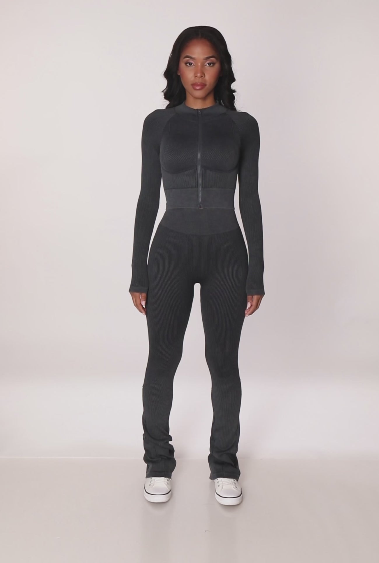 3058060583330001_100