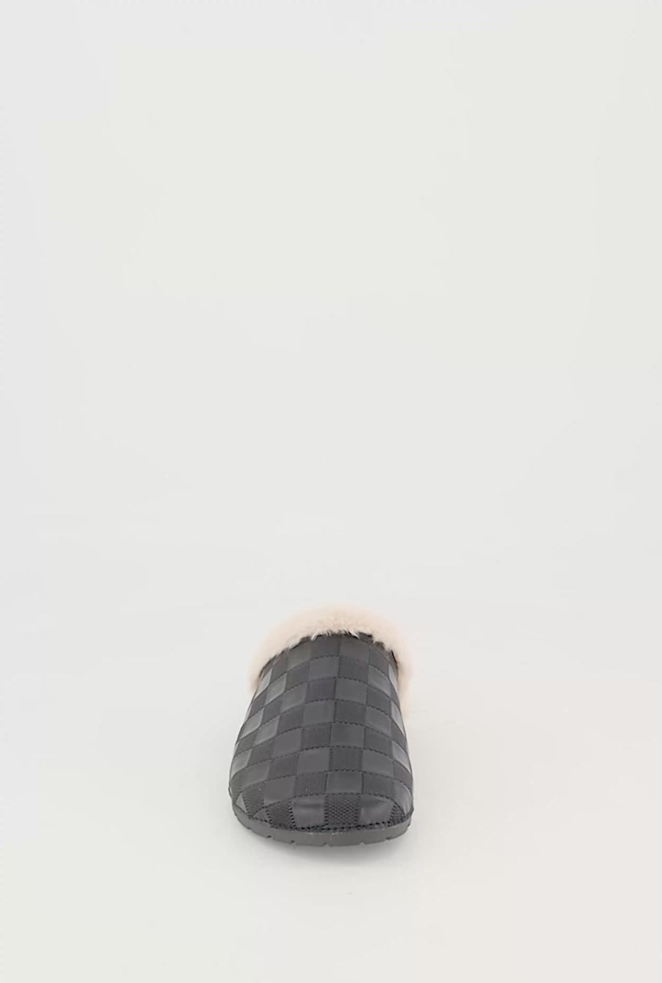1112070753271001_100