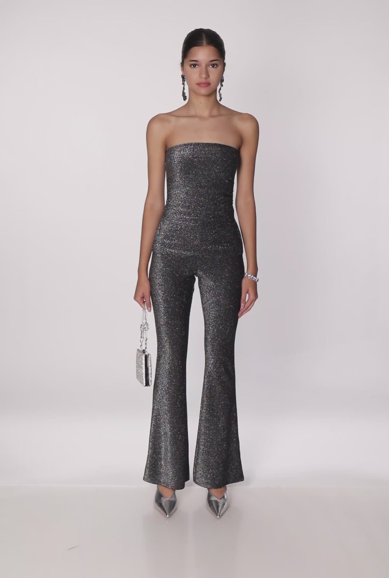 3413077130256007_100