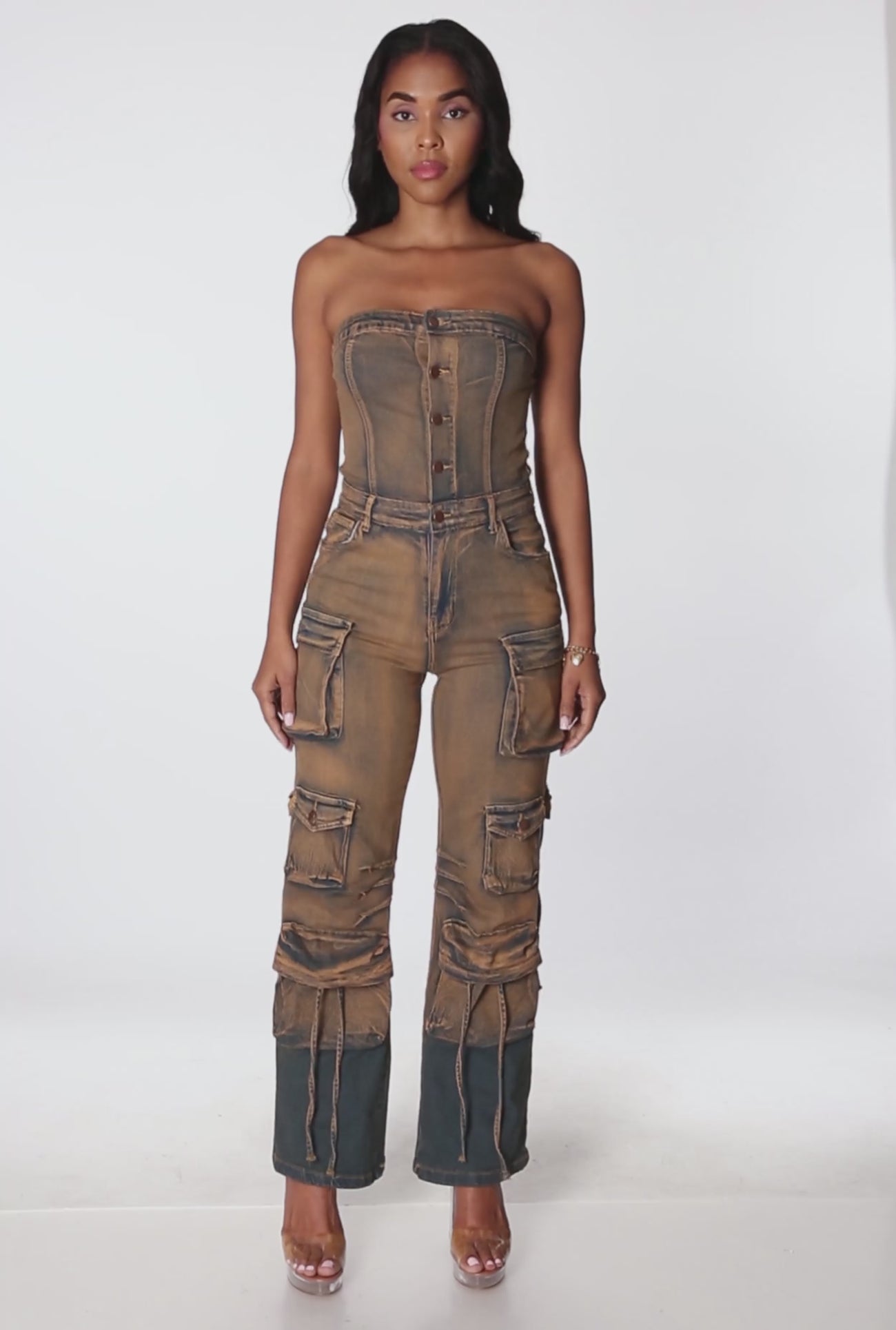 3078064721421405_100