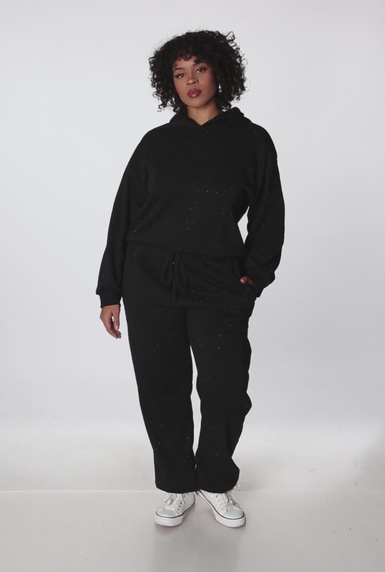 3927077135320001_100