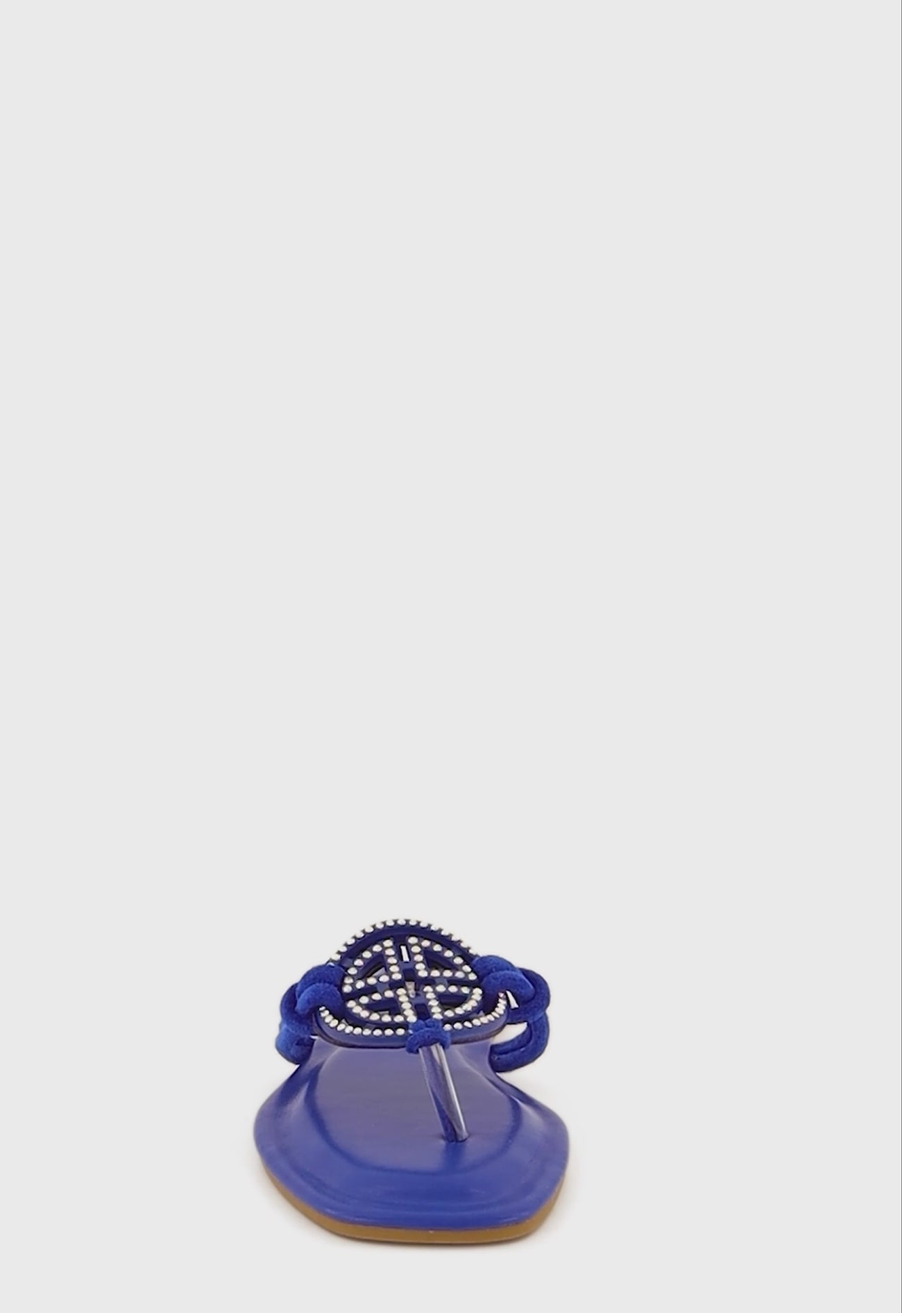 3112004063645191_100