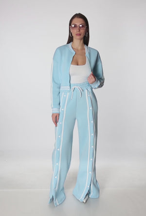 3056072292546040_100