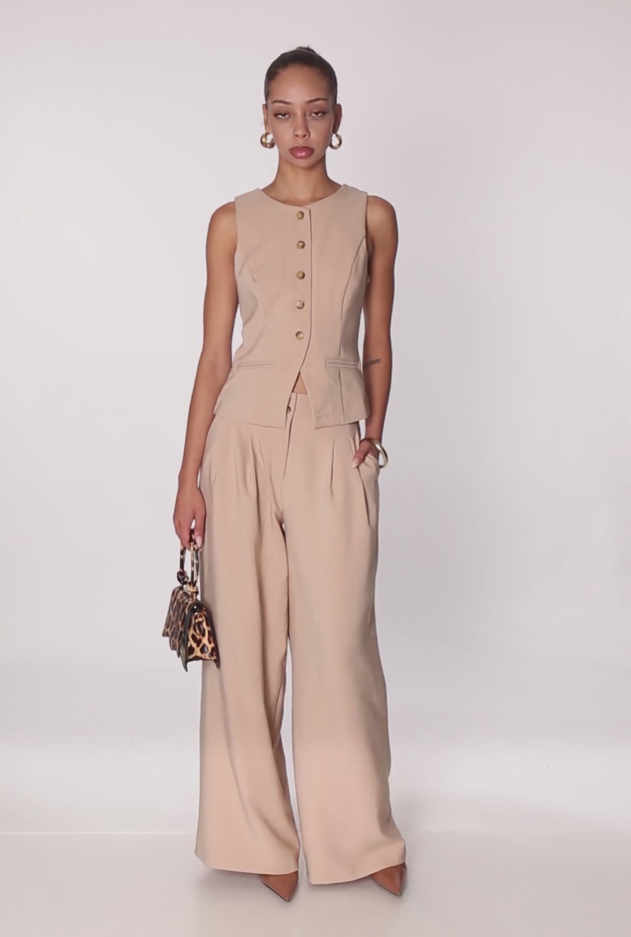 3413069399461025_100