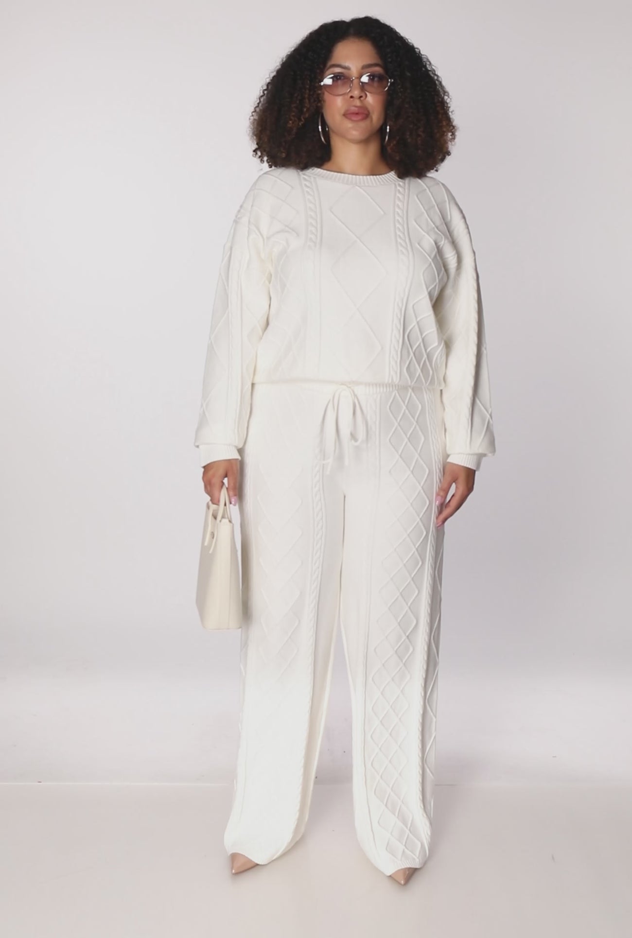 3850038345102011_100