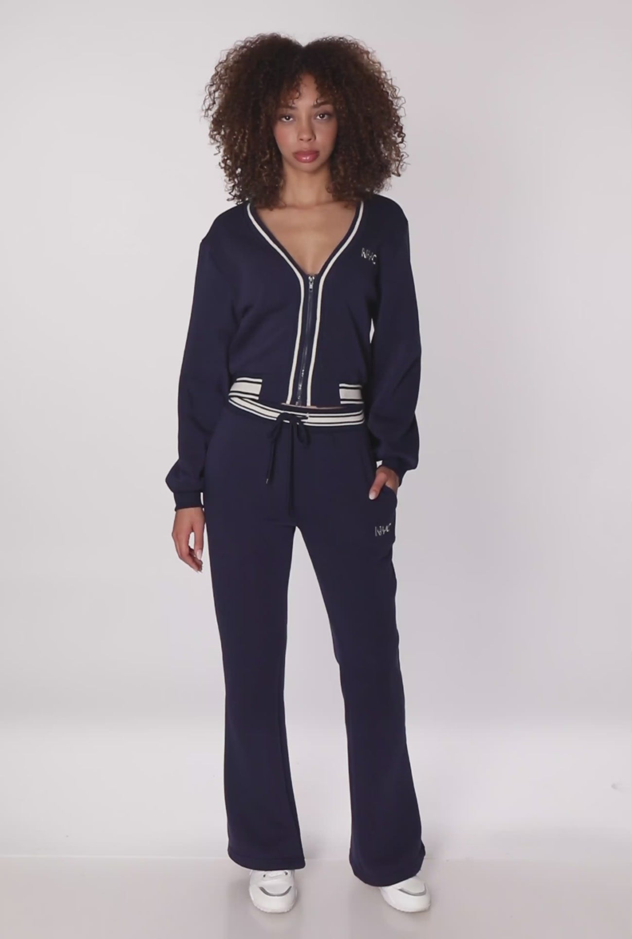 3056072292506041_100