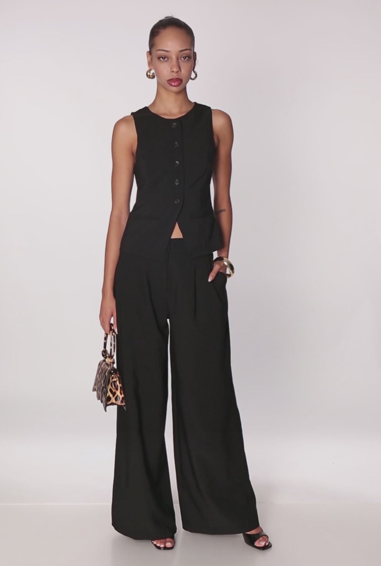 3413069399460001_100