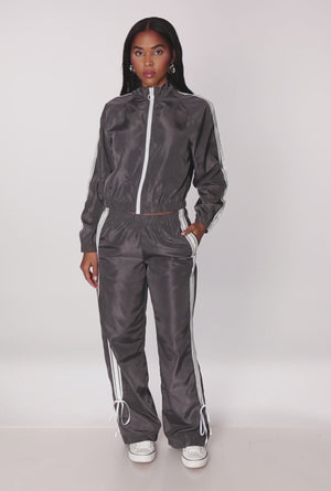 3413077131517005_100