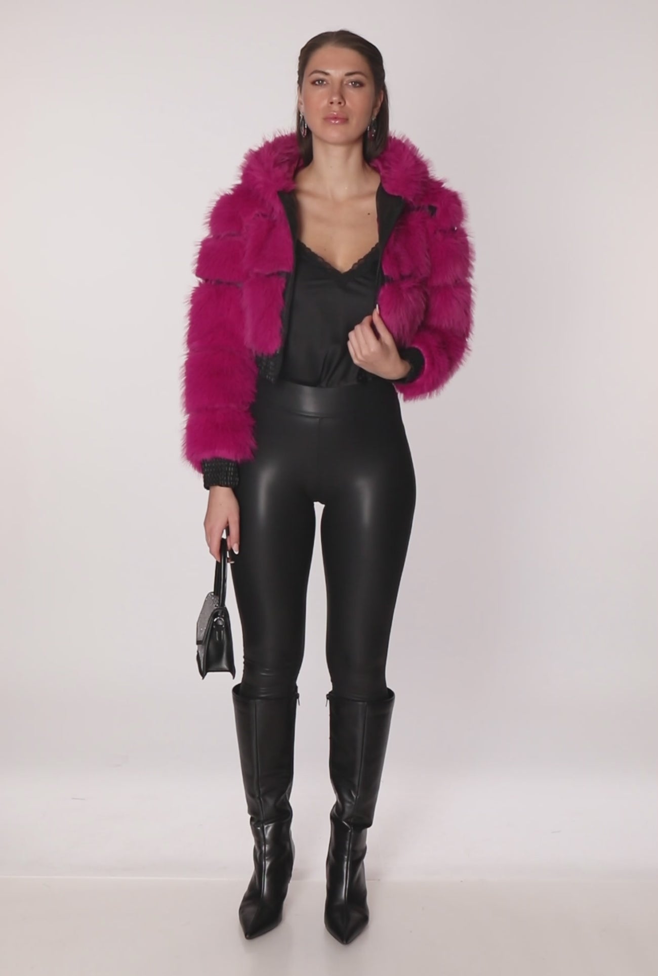 3088077660109068_100