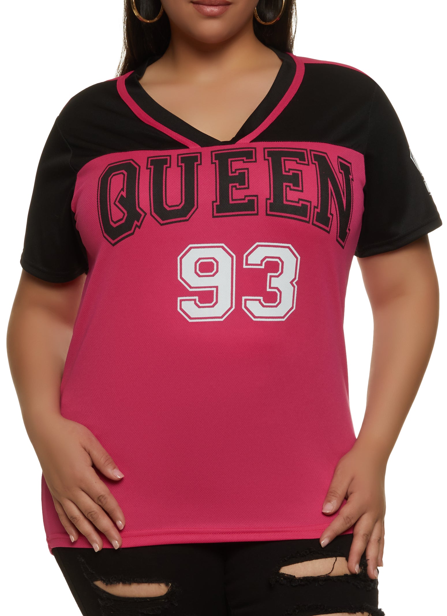 Plus Size Queen 93 V Neck Graphic Tee