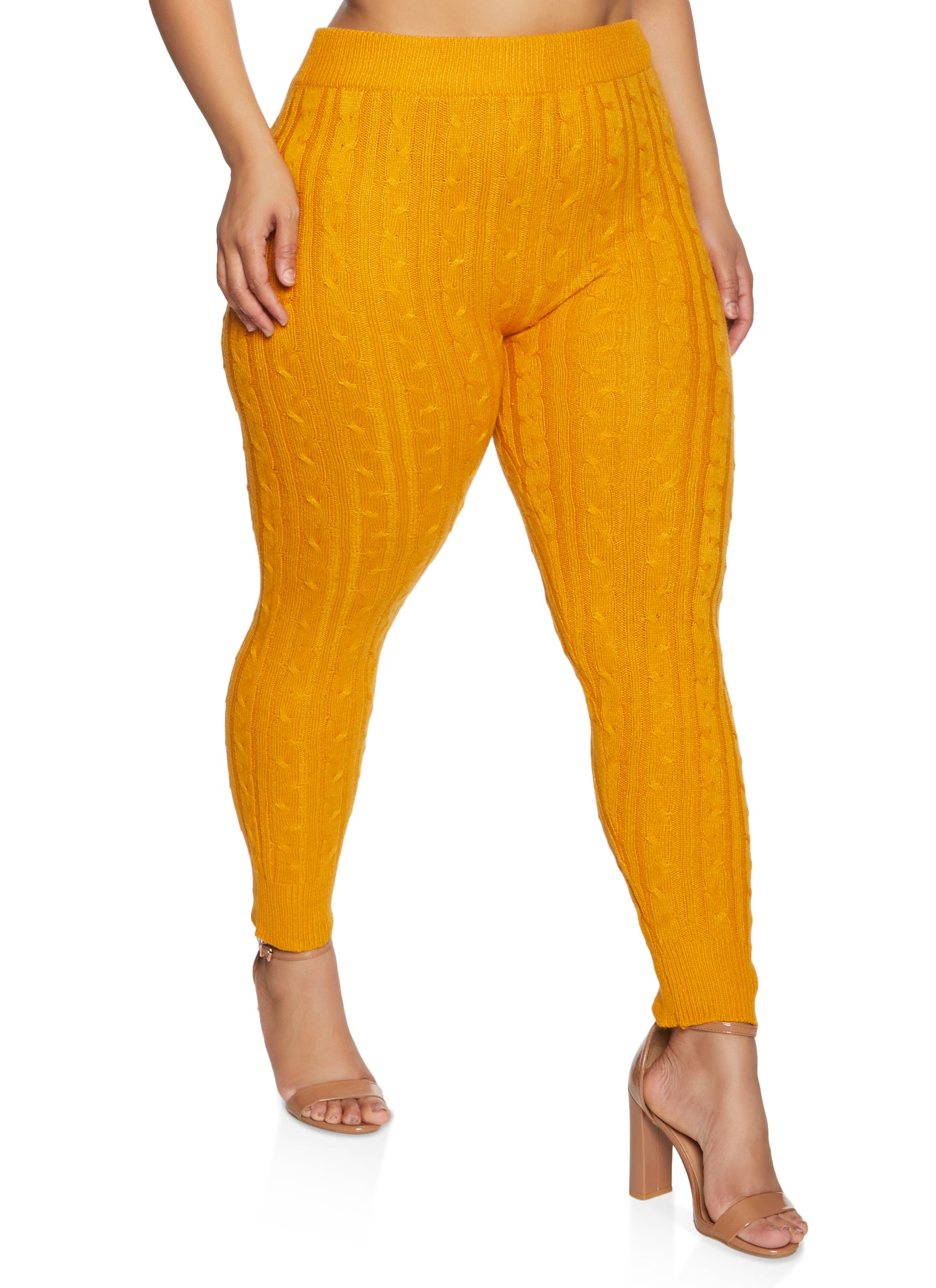 Plus Size Cable Knit Leggings