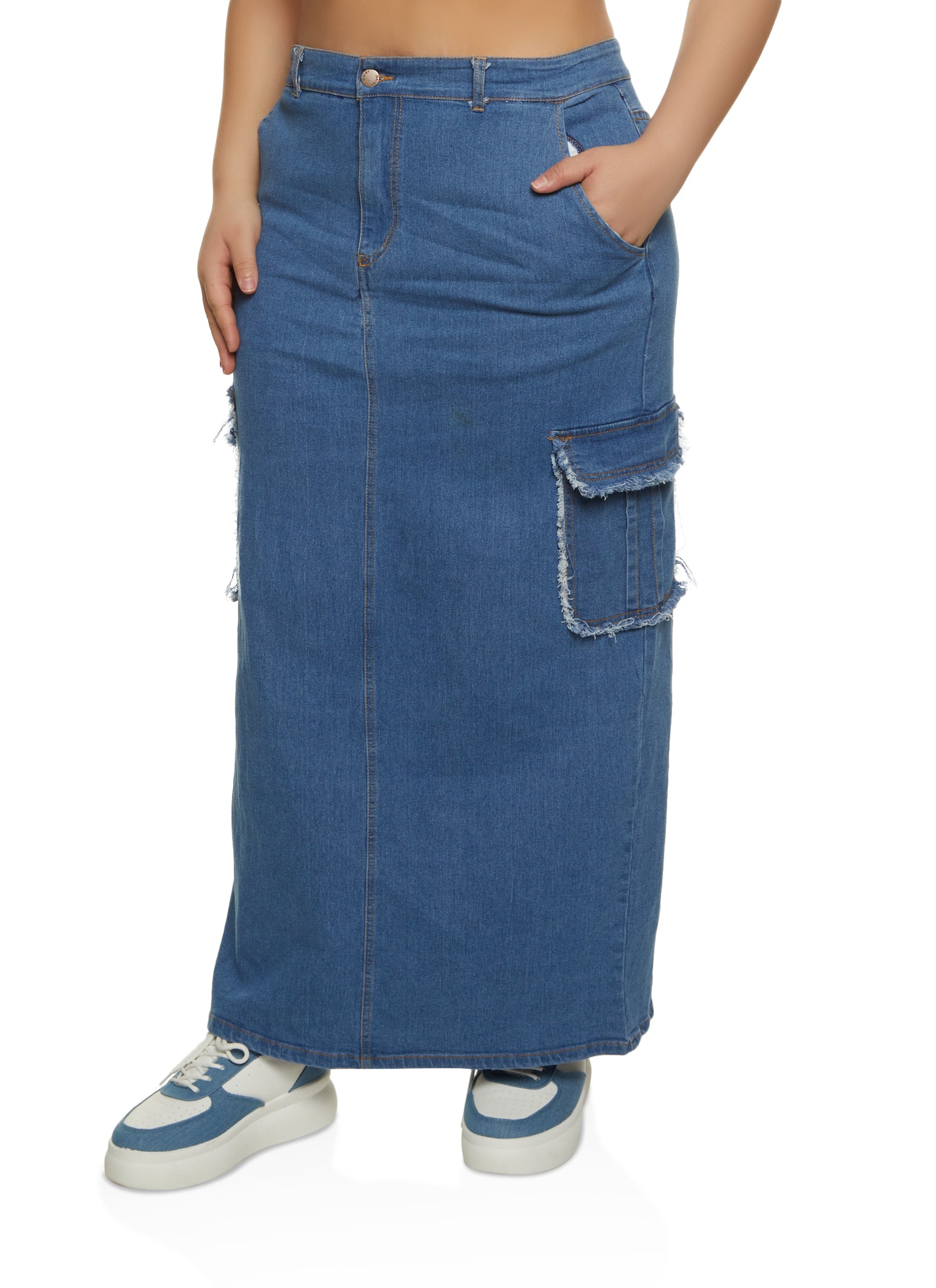 Plus Size Denim Frayed Trim Cargo Pocket Maxi Skirt